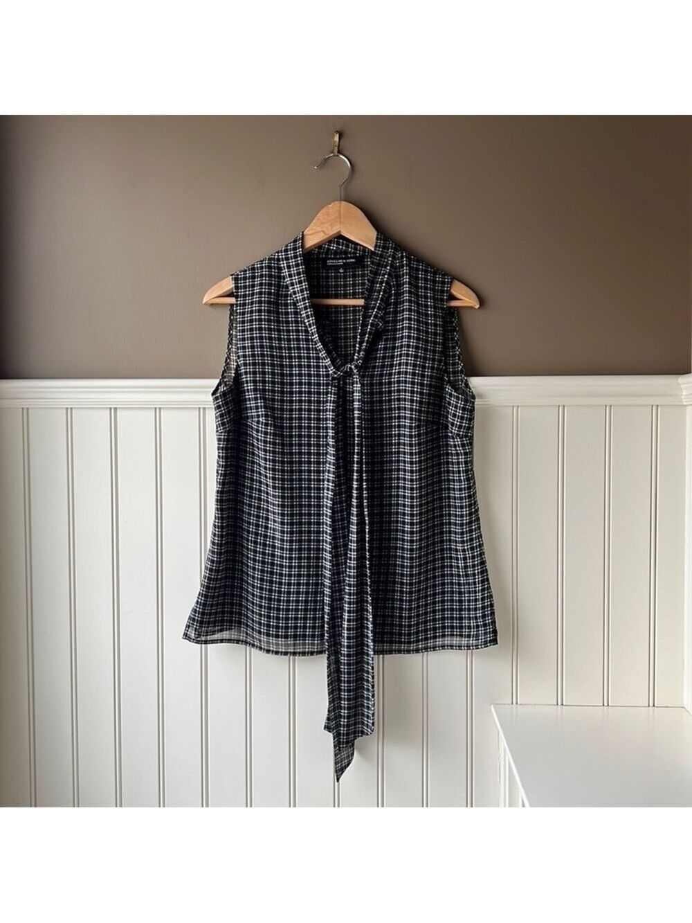 JONES NEW YORK Black & Silver Plaid Sleeveless Blouse Size 4 - Picture 13 of 14